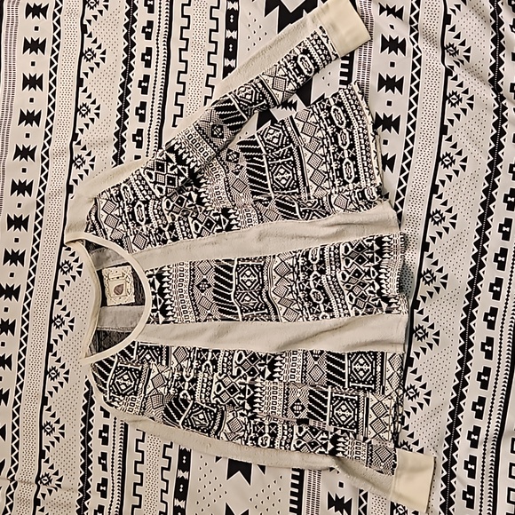 Lilka Geo Jacuard Swing Top - Picture 2 of 6